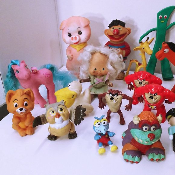 Lot of 27 Vintage 70s-80s Toys Assorted Karcher Monster Ernie Lil Pony Taz Smurf - Picture 2 of 12